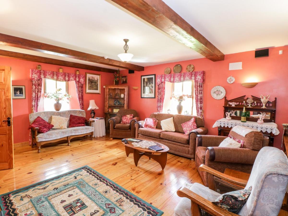 An Maide Ban Villa Cootehill Exteriör bild